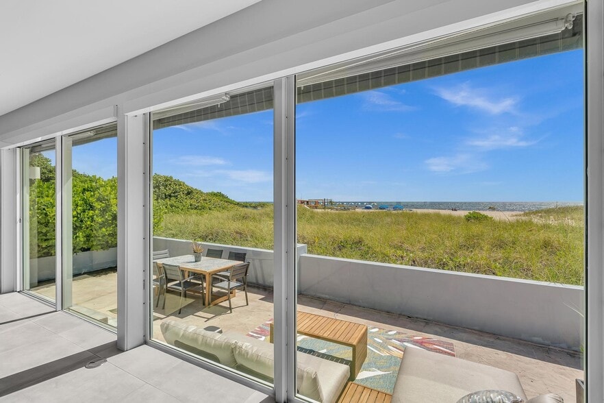 Building Photo - 604 N Ocean Blvd