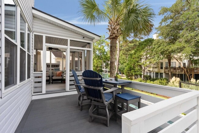 Building Photo - 1353 Black River Dr