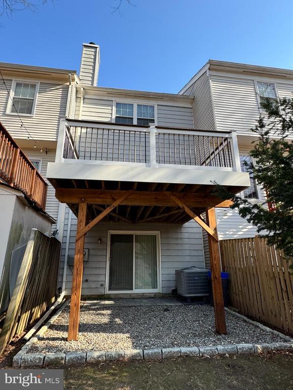 Building Photo - 14854 Lynhodge Ct