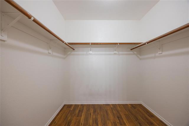 Building Photo - 4616 Brighton Dr