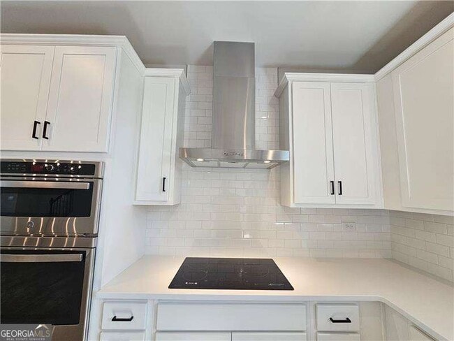 Building Photo - 3250 Willow Glade