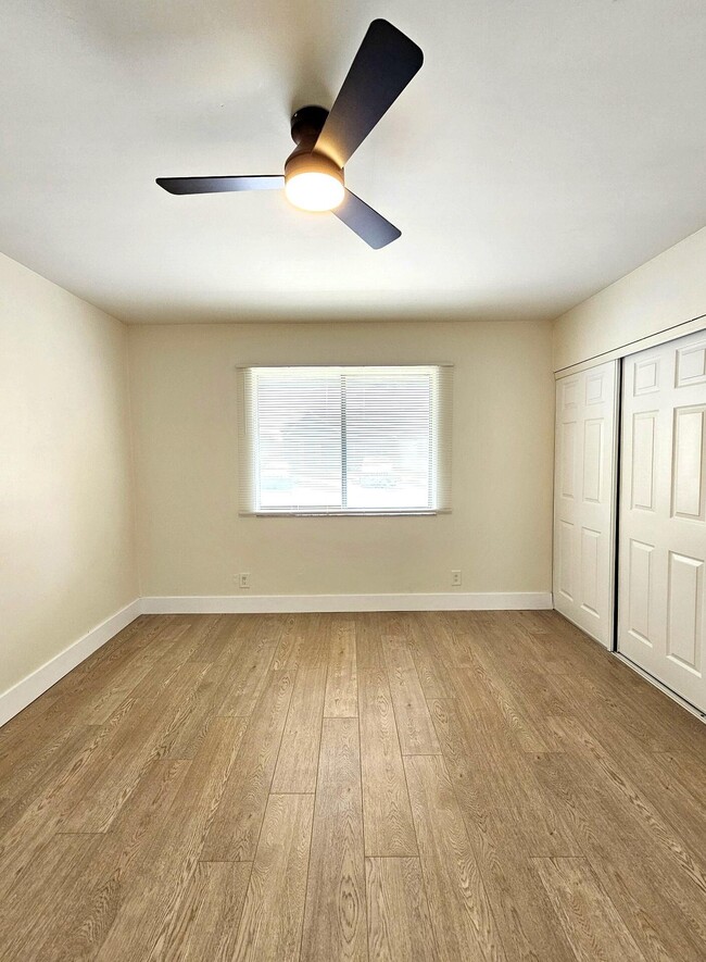 Building Photo - 4780 Orleans Ct