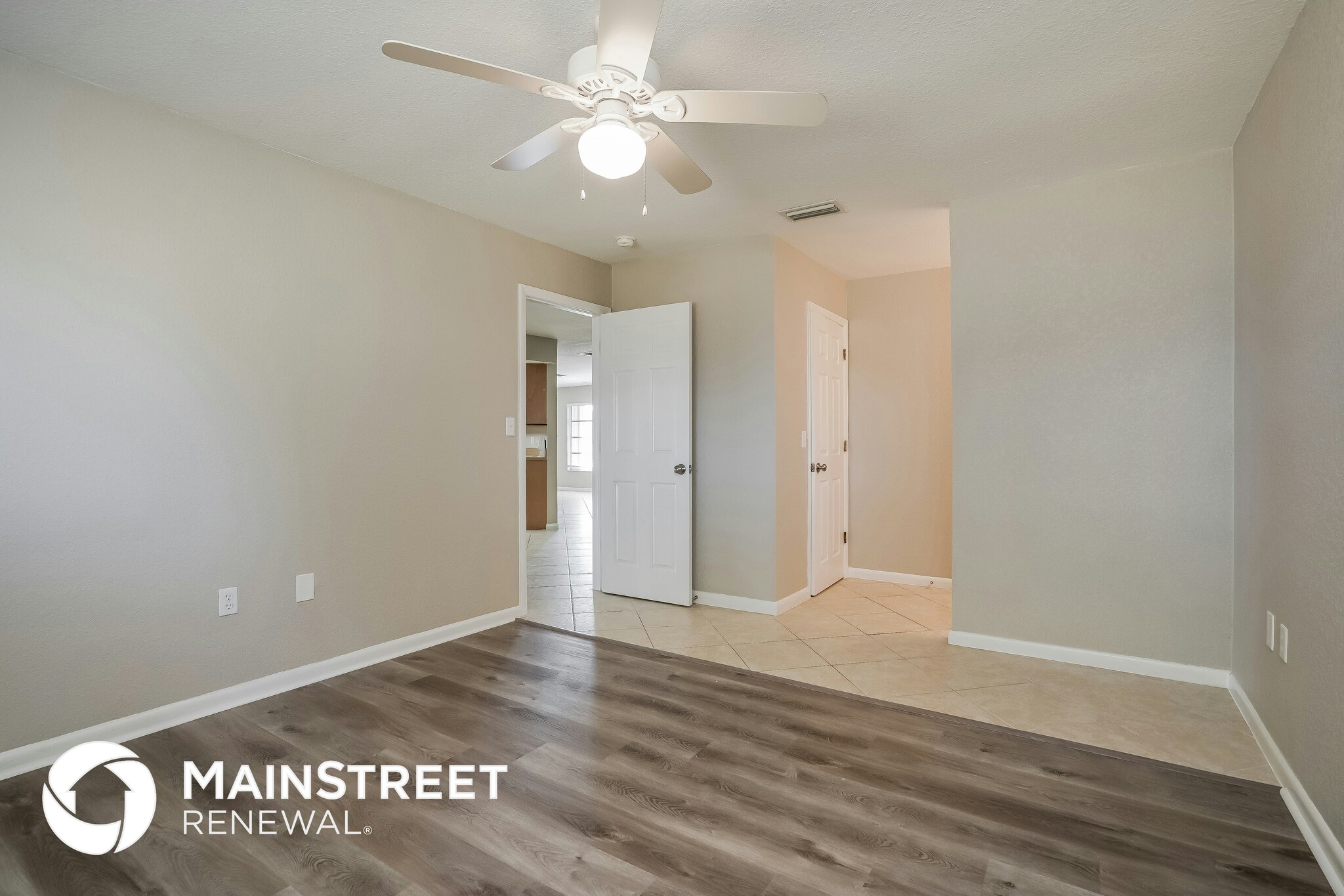 Building Photo - 1423 SE 18th St