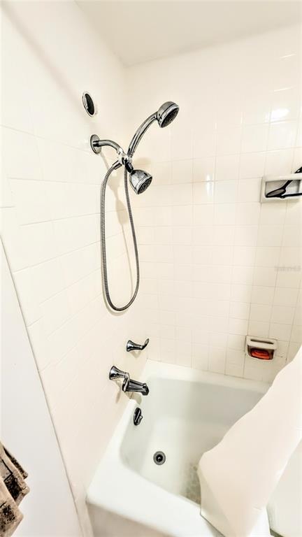 Building Photo - 4822 Ocean Blvd