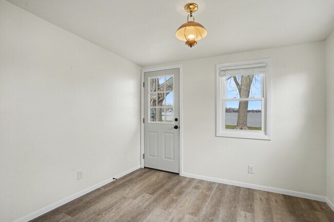 Building Photo - 6520 S 070 E