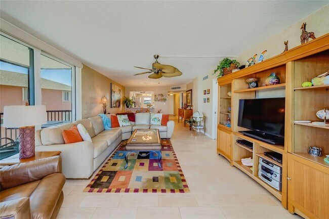 Building Photo - 17580 Gulf Blvd