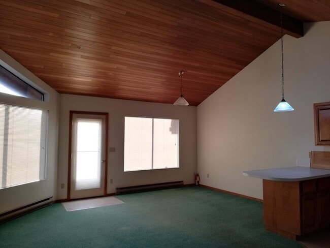 Building Photo - 17600 Ocean Blvd