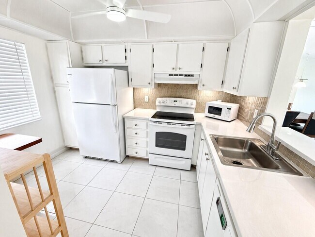 Building Photo - 14307 Bedford Dr