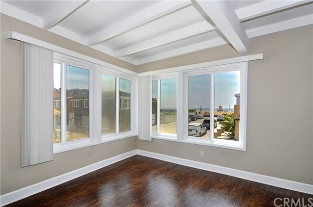 Building Photo - 111 19th St