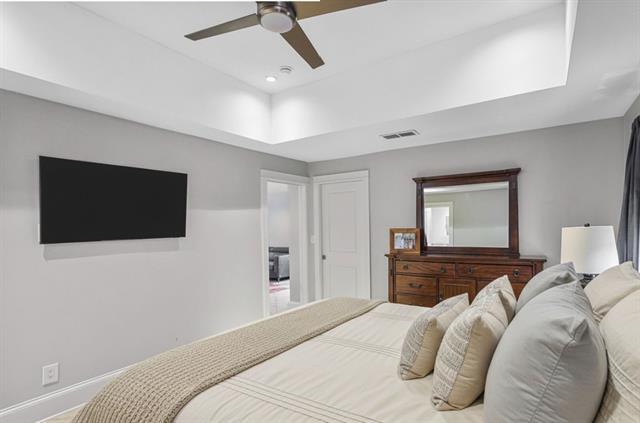 Building Photo - 4319 Cabell Dr