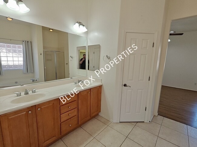 Building Photo - 7063 W Autumn Dew Ct