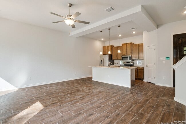 Building Photo - 139 San Salvador Ave