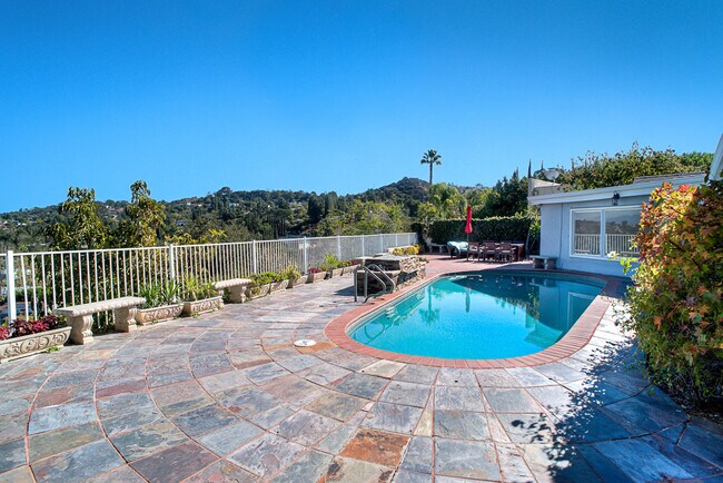 Pool - 3650 Sapphire Dr