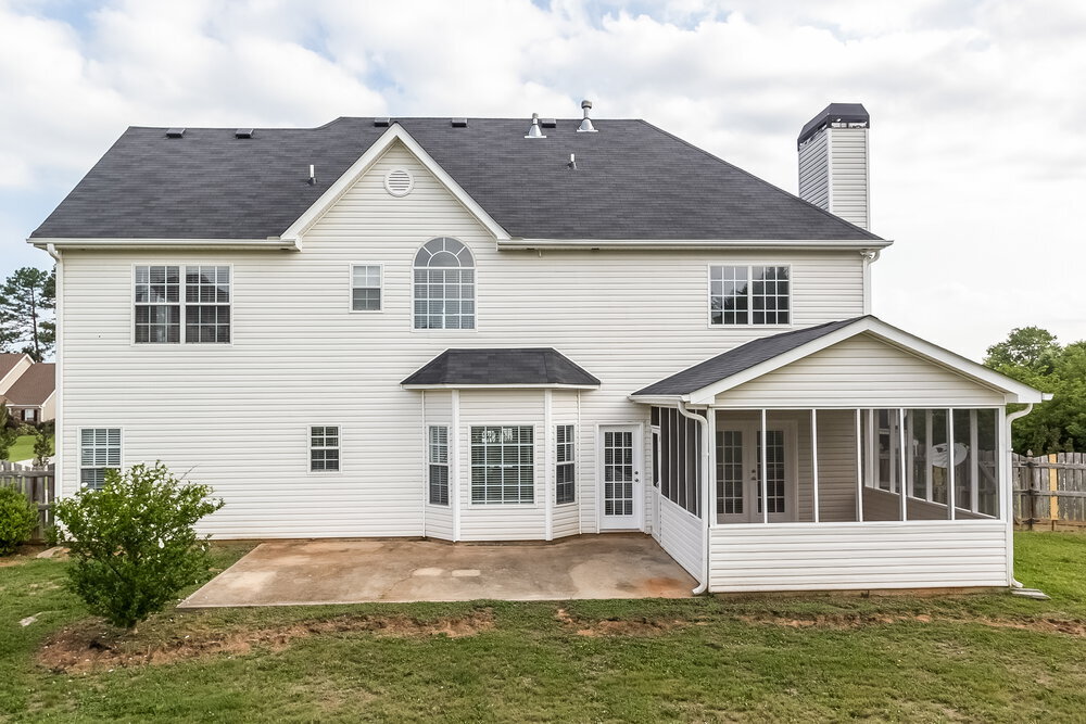 Building Photo - 370 Whitney Ln