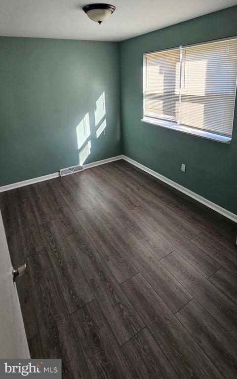 Building Photo - 1144 Collings Rd