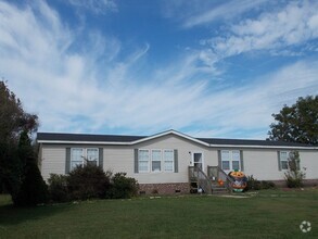 Building Photo - 186A Joy's Creek Rd