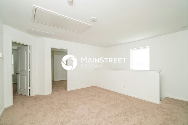 Building Photo - 4 Bedroom Pet-Friendly Home in New Braunfels, TX with Main Street Renewal