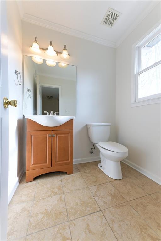 Building Photo - 4943 Meadow Ln