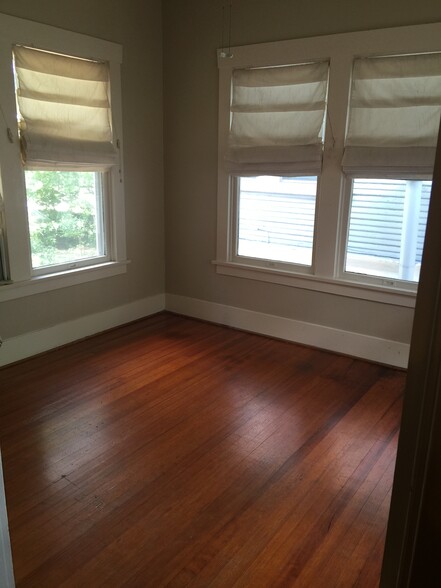 Bedroom 2 - 812 Branard St