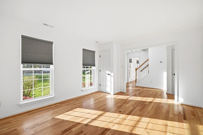 Building Photo - 1600 Old Brook Rd