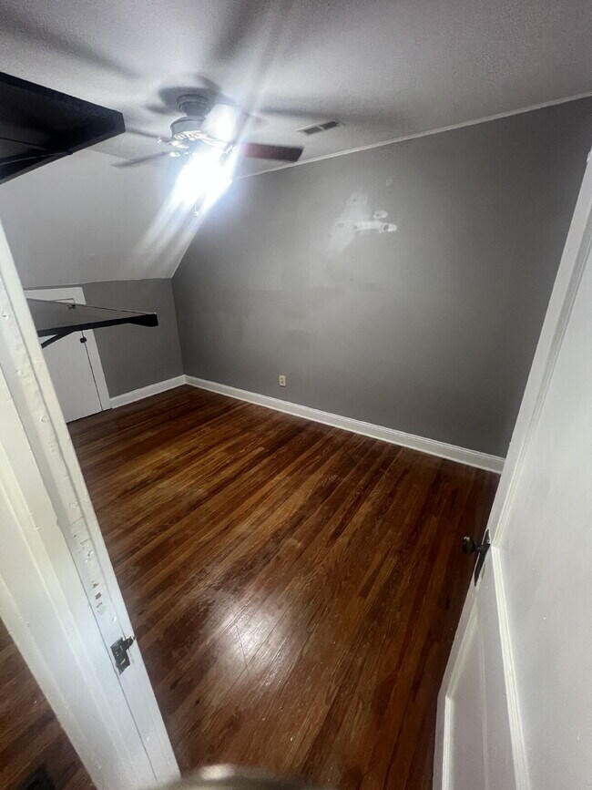 Building Photo - Charming 4-Bedroom Home on Spacious Corner...