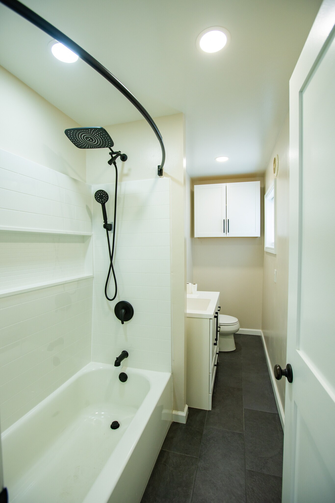 Building Photo - 150 Mount Read Blvd