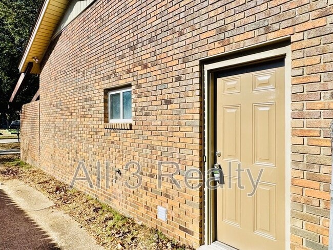 Building Photo - 3531 Edgefield Rd