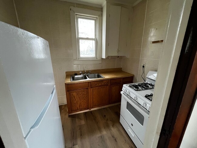 Building Photo - Available Now!