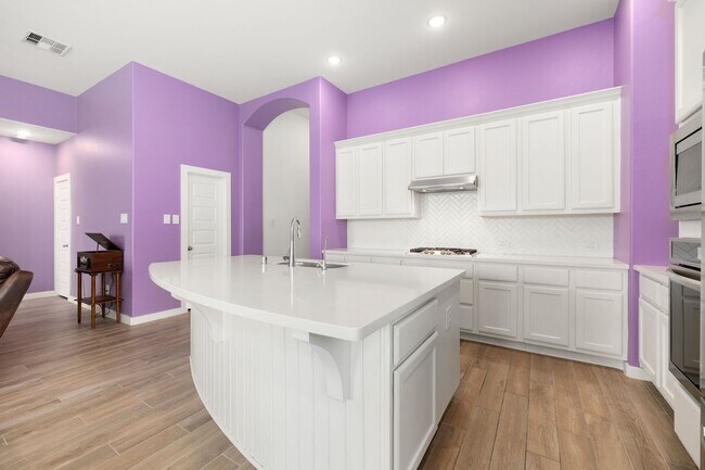 Building Photo - 6722 Waxbill Rd
