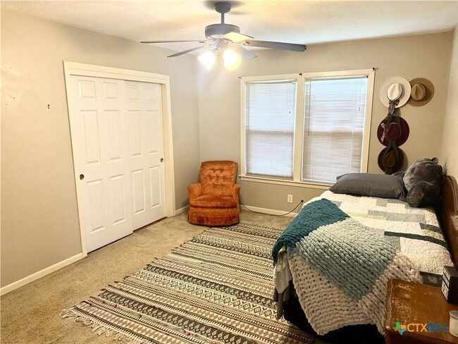 Building Photo - 1045 Arnold Rd