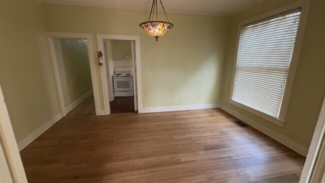 Building Photo - Beautiful duplex in Belhaven!! ALL UTILITIES INCLUDED!!!