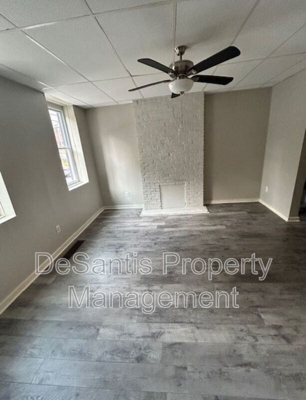 Building Photo - 1705 Tustin St