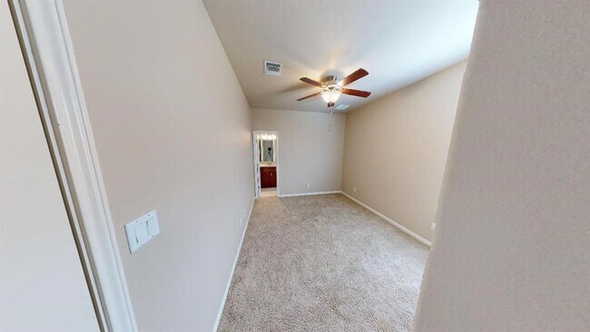 Building Photo - 5705 Lipan Apache Bend