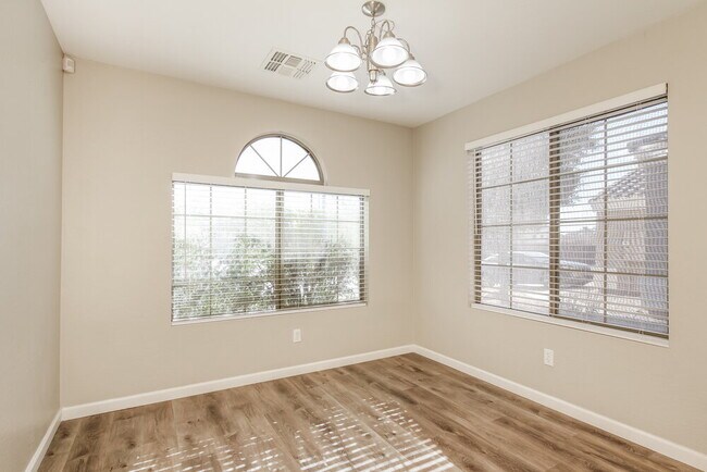 Building Photo - 12568 W St Moritz Ln