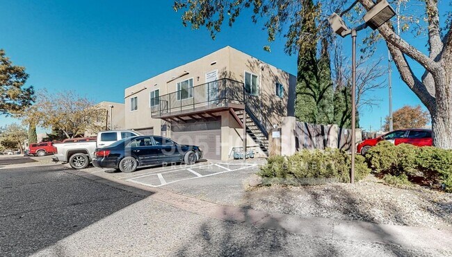 Building Photo - 12013 Stilwell Pl NE