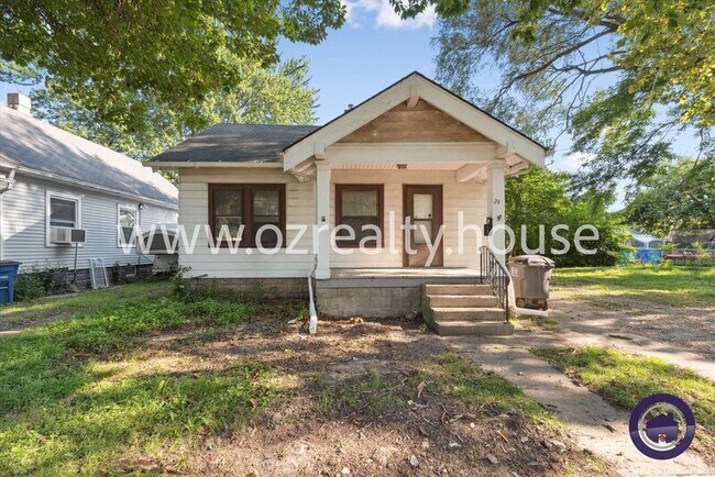 Primary Photo - 24 Tyler St