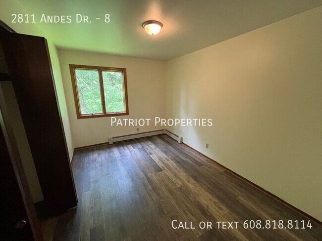 Building Photo - 2811 Andes Dr