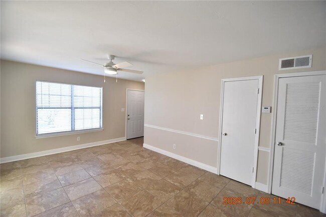 Building Photo - 2302 S Maki Rd