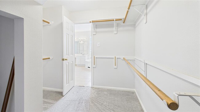 Building Photo - 12019 Costa Del Rey Ct