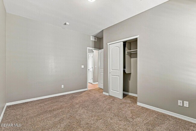 Building Photo - 14182 Peyton Edwards Ave