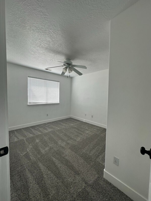 Building Photo - 1212 S 1410 E