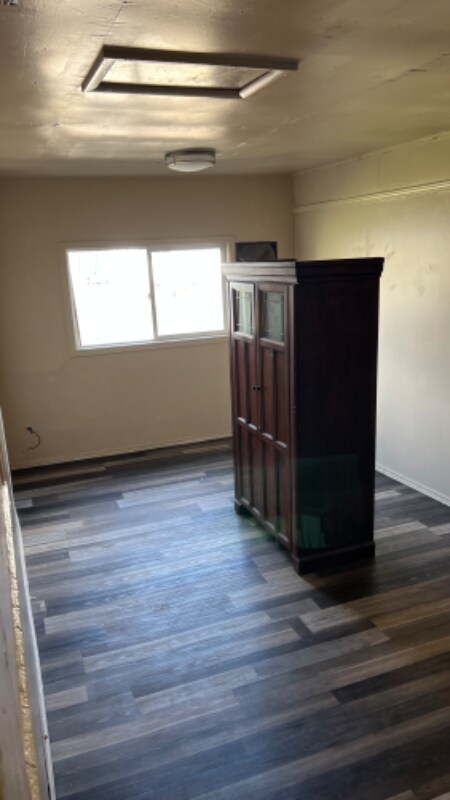 Building Photo - 1213 W Gary St