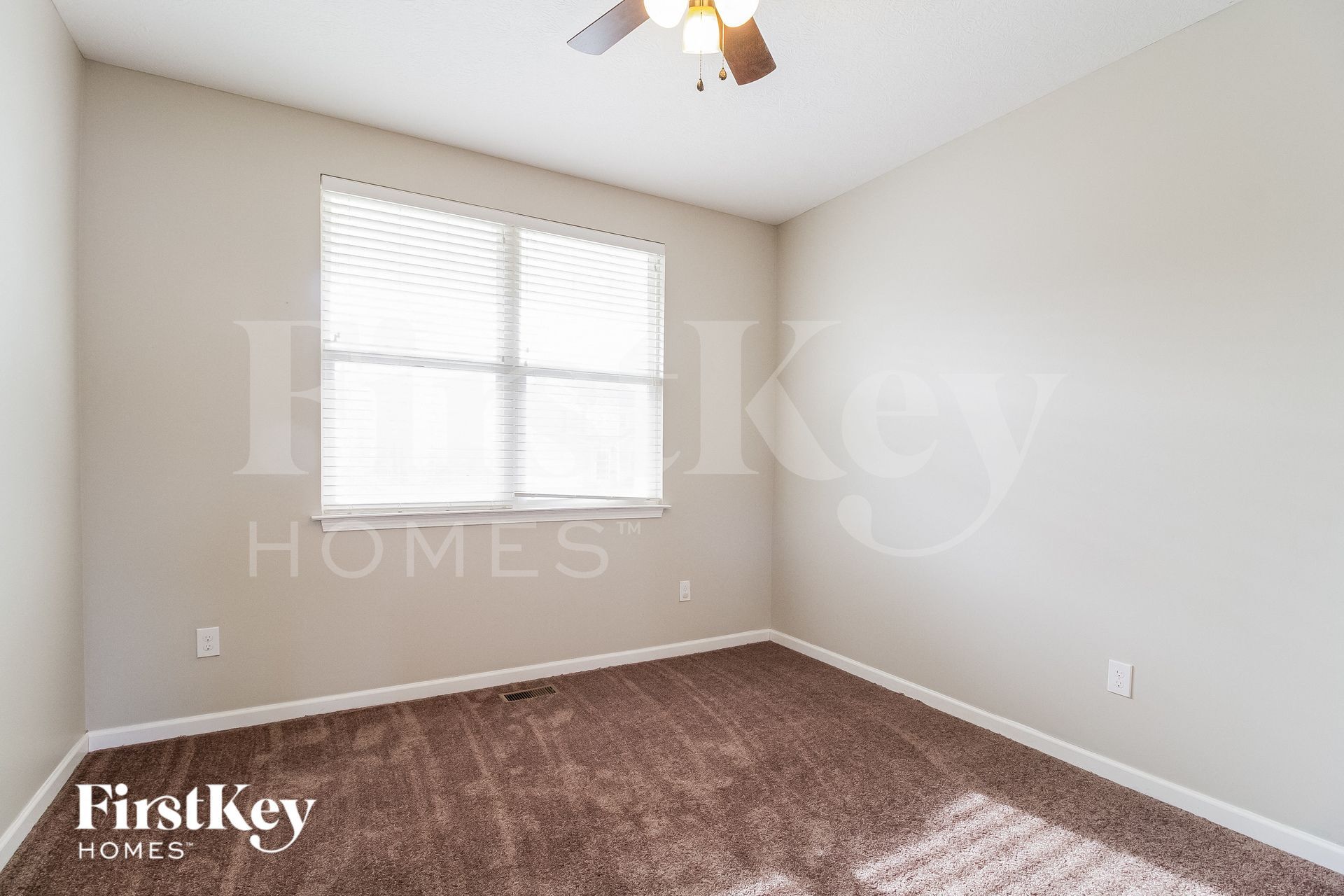 Building Photo - 283 Glen Crossing Dr