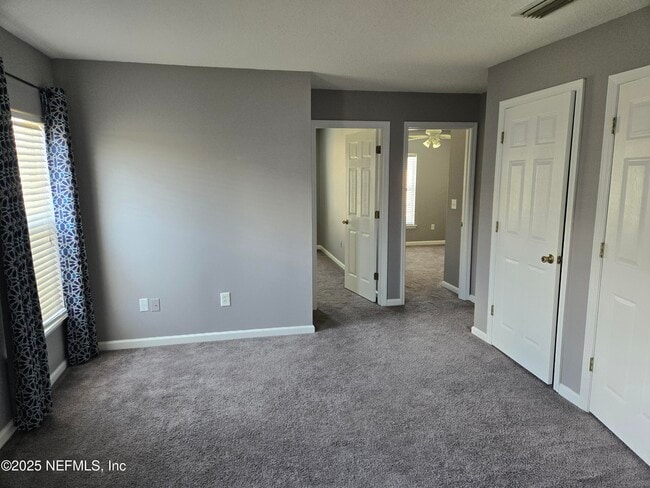 Building Photo - 1500 Calming Water Dr