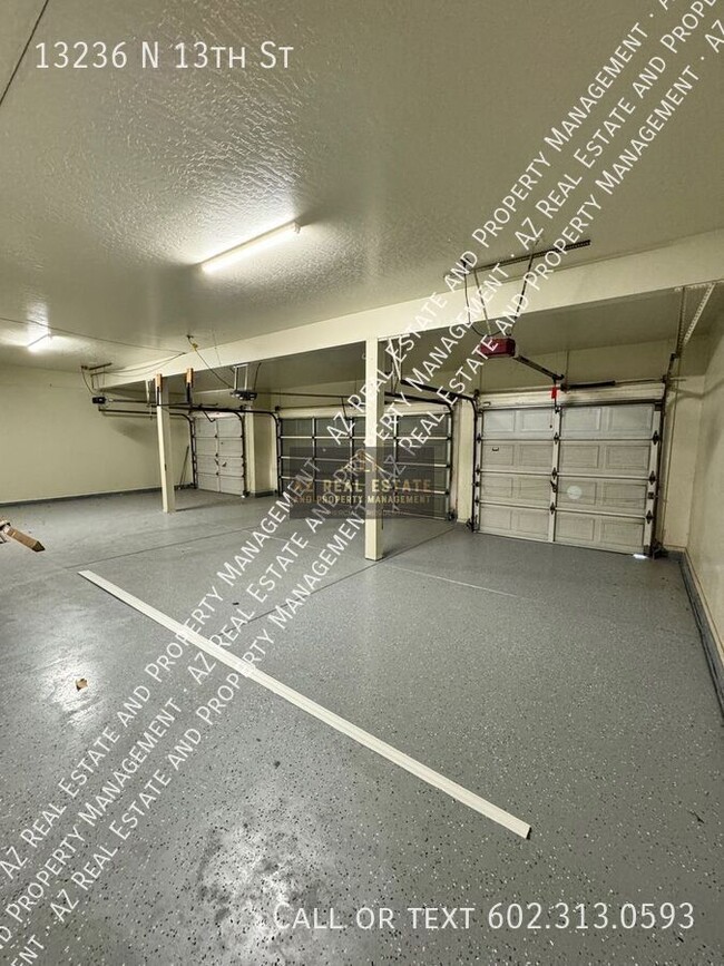 Building Photo - 13236 N 13th St