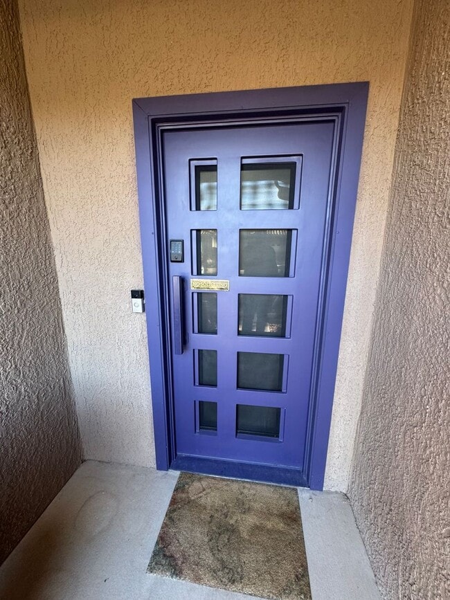 Building Photo - Beautiful 3 Bed / 2 Bath Furnished Home in Sun River 55+ Community!!