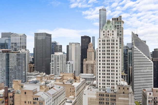 Building Photo - 60 E Monroe St