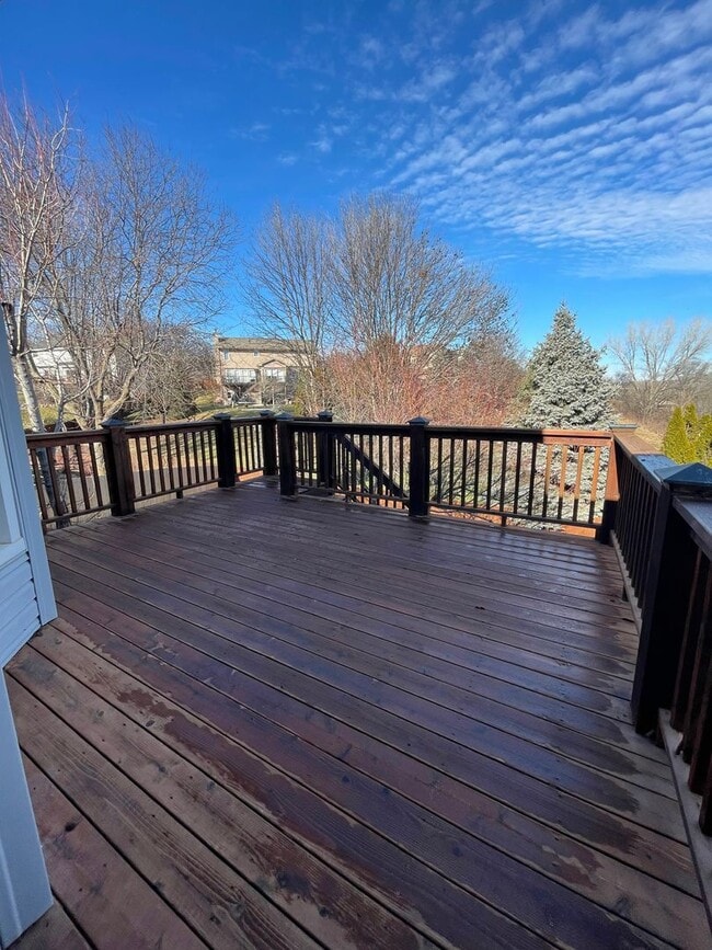 Building Photo - 17116 I St