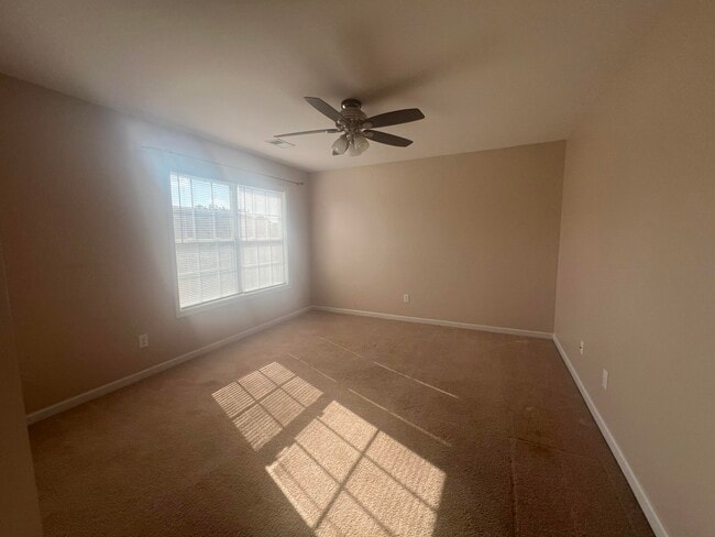 Building Photo - 3625 Galloway Ln