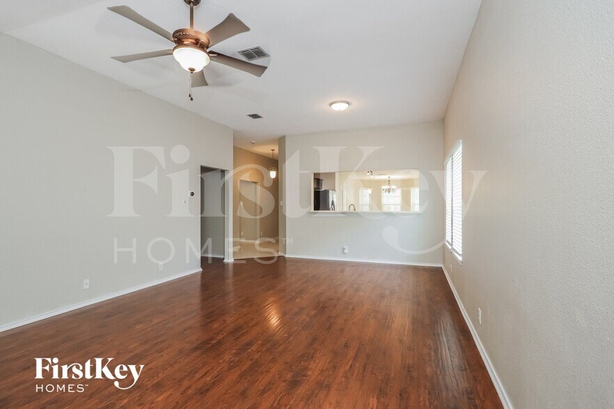 Building Photo - 5102 Roan Brook